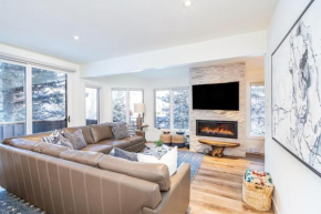 Manitou Riverhouse 115 by AvantStay Spacious Condo in the Centre of Telluride